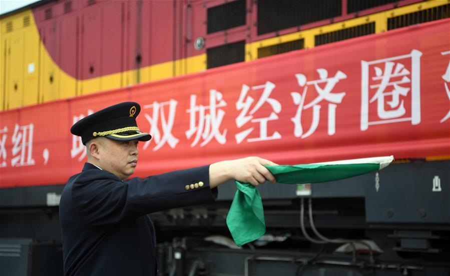 China-Europe trains mark 10000 journeys from SW China's Chengdu, Chongqing