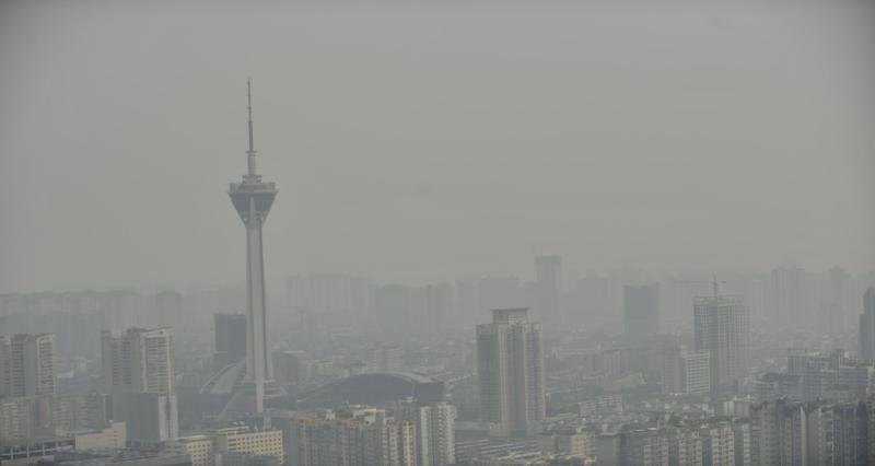 时隔半年成都再现重度空气污染 都是秸秆焚烧