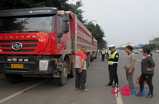 遂宁市交警支队“三车”综合治理第一阶段成效显著