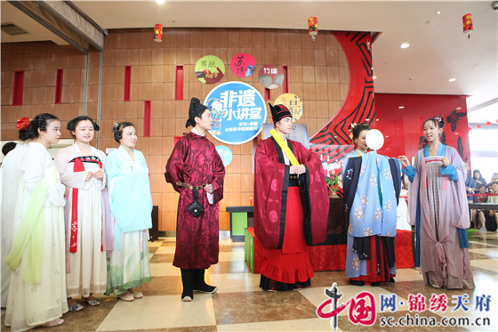 非遗节最后一天  绿舟博物馆中华传统婚礼压轴演绎